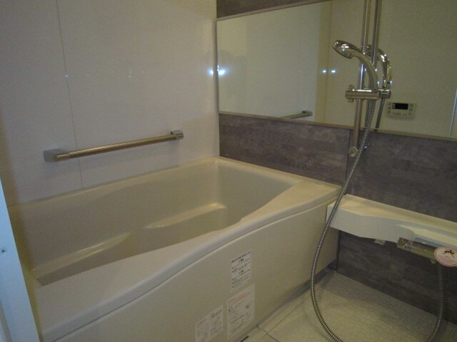 物件内観写真12　(バス／シャワールーム等)