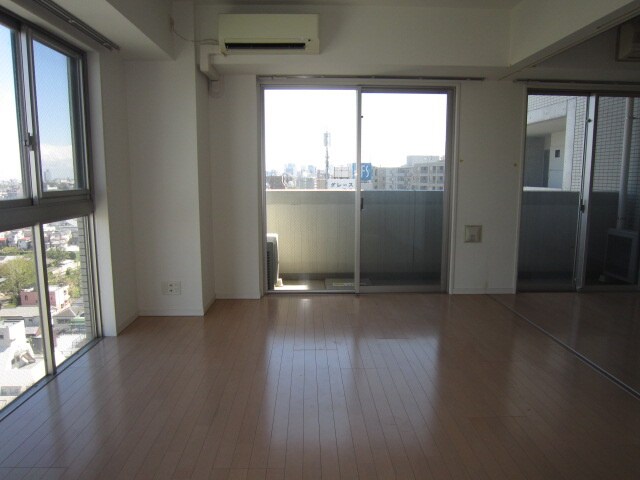 物件内観写真12　(居室)