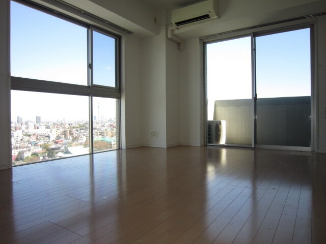 物件内観写真13　(居室)