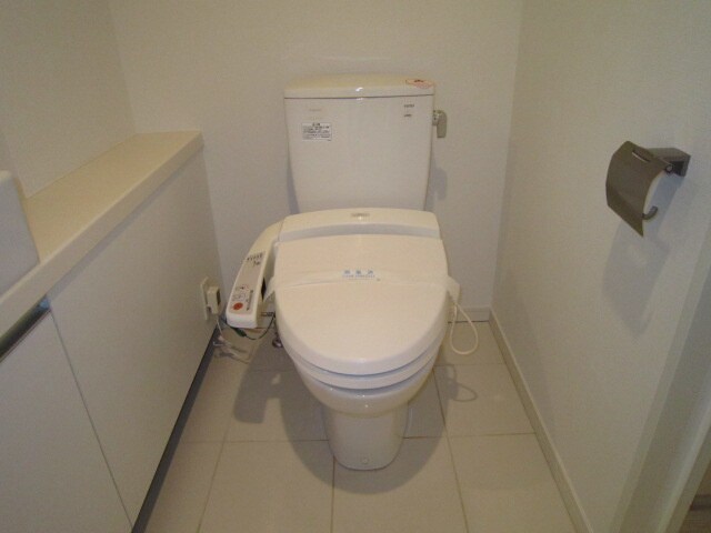 物件内観写真14　(トイレ)