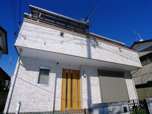 鈴木様方貸家外観写真
