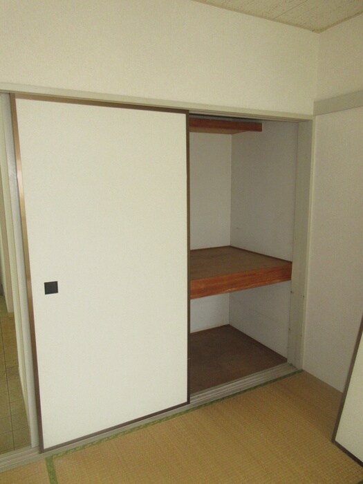 物件内観写真9　(収納)