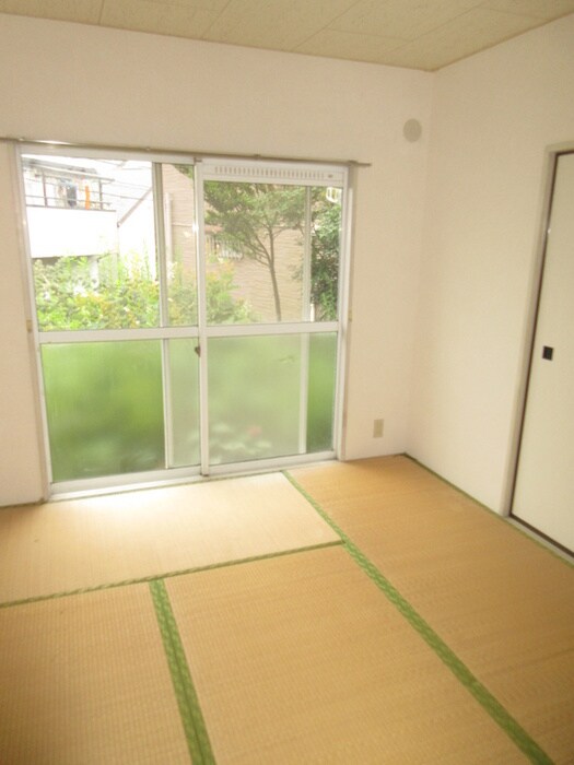 物件内観写真10　(居室)