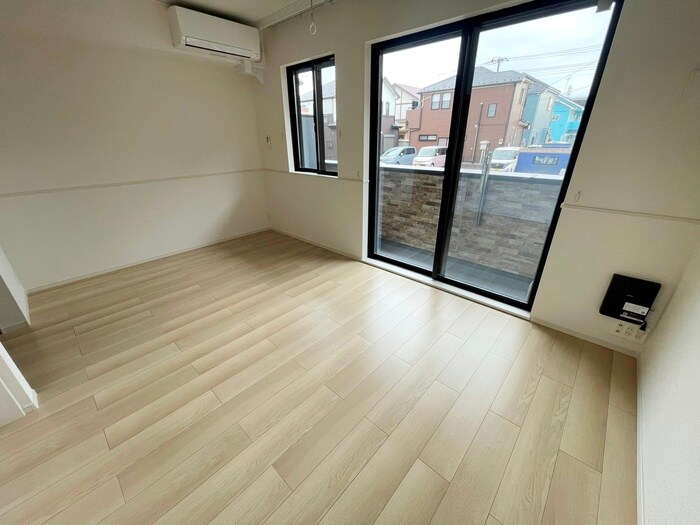 物件内観写真10　(居室)