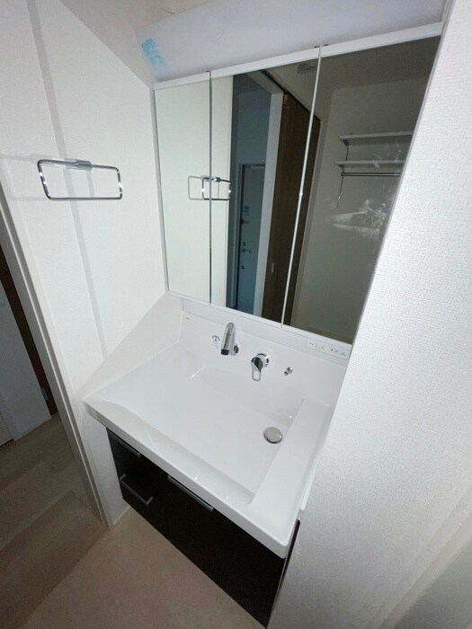 物件内観写真15　(洗面)