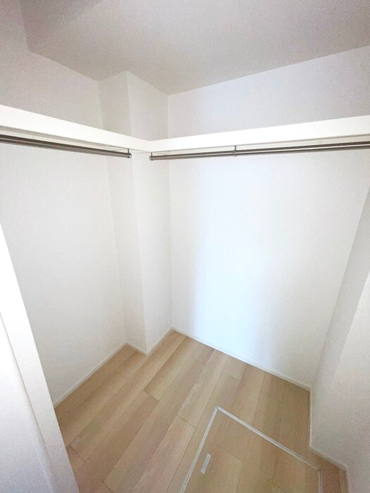 物件内観写真16　(収納)