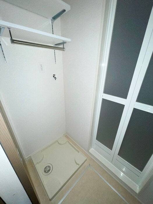 物件内観写真20　(洗濯機置場)