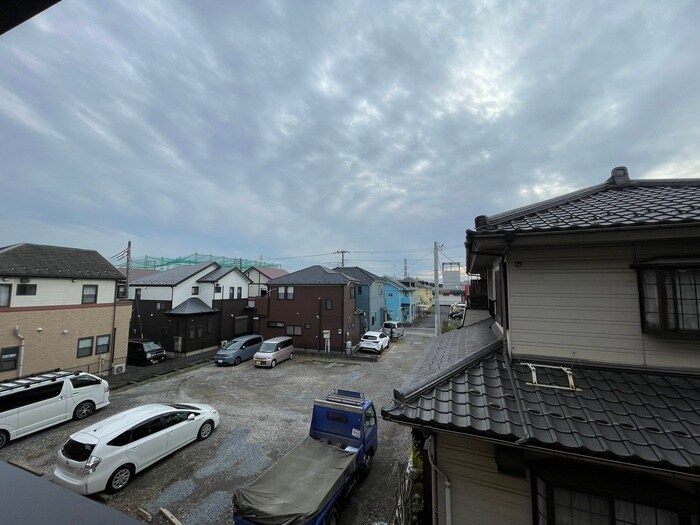 物件内観写真22　(室内からの展望)