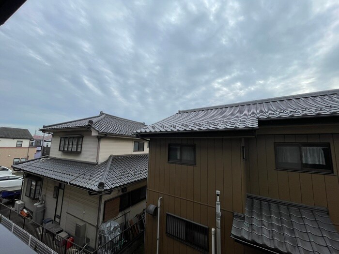 物件内観写真22　(室内からの展望)