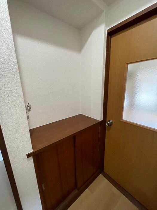 物件内観写真8　(靴箱)
