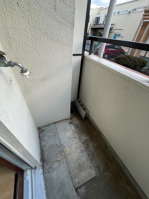 物件内観写真12　(洗濯機置場)