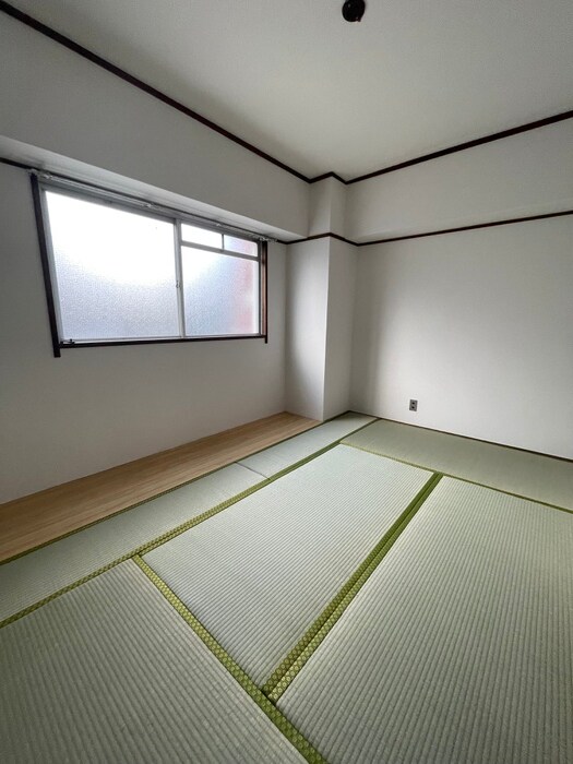 物件内観写真16　(居室)