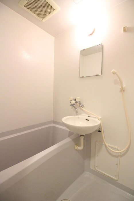 物件内観写真15　(バス／シャワールーム等)