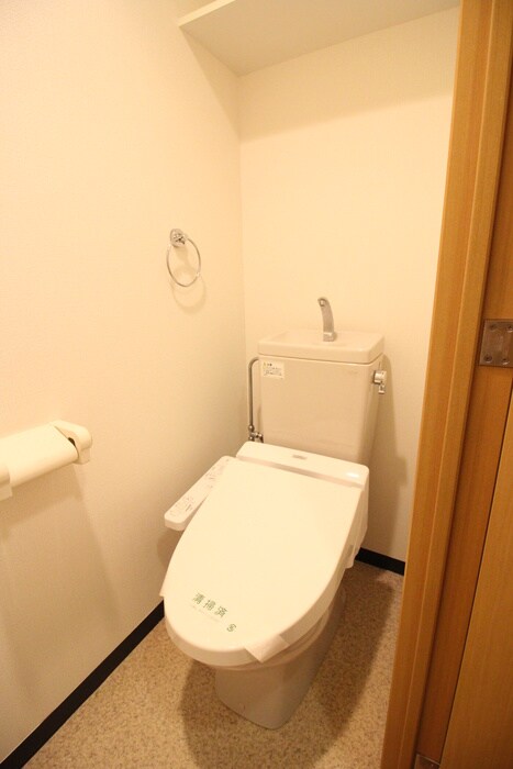 物件内観写真18　(トイレ)