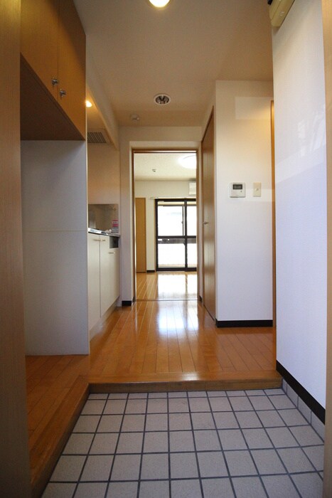 物件内観写真20　(玄関)