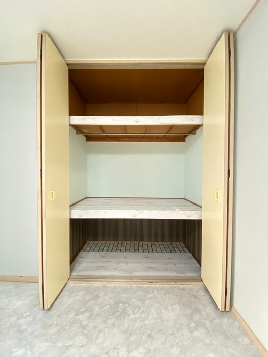 物件内観写真10　(収納)