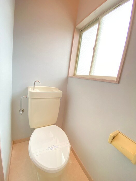 物件内観写真12　(トイレ)