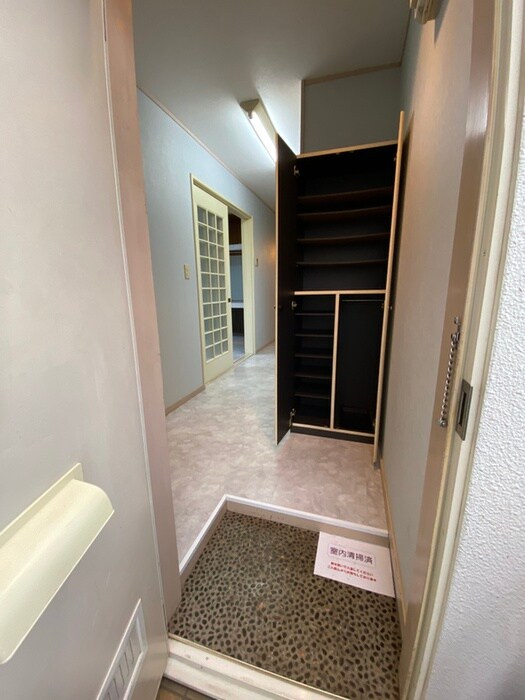 物件内観写真19　(廊下)
