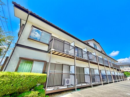 パールハイム外観写真