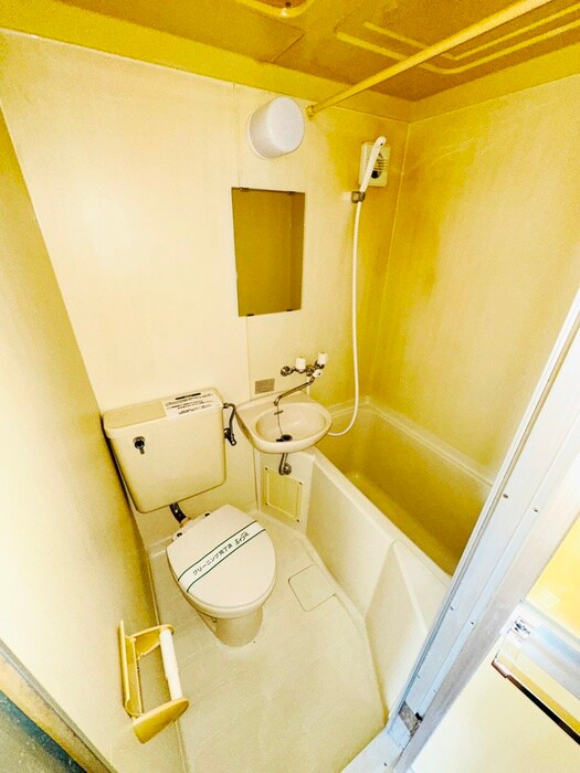 物件内観写真12　(バス／シャワールーム等)