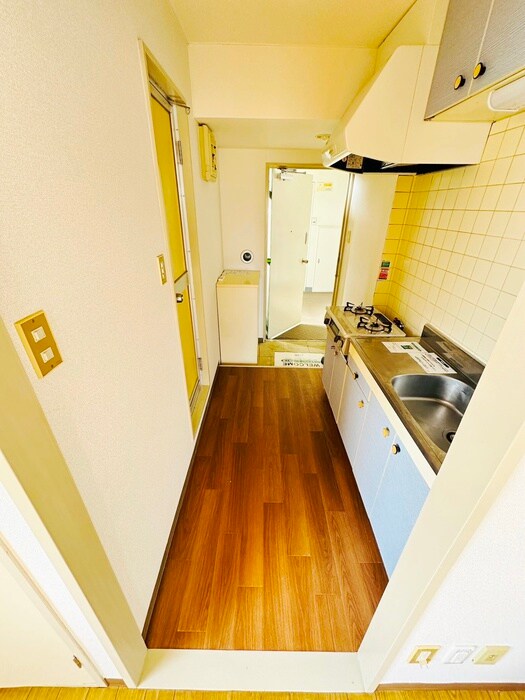 物件内観写真19　(廊下)