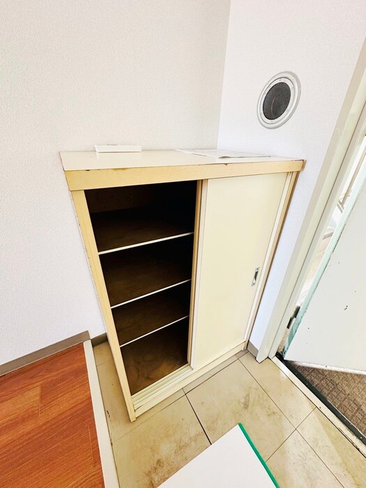 物件内観写真21　(靴箱)