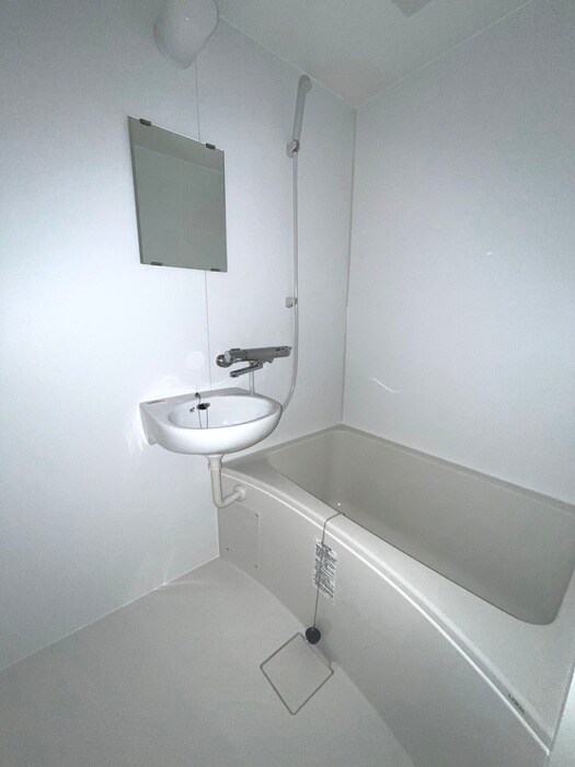 物件内観写真10　(バス／シャワールーム等)