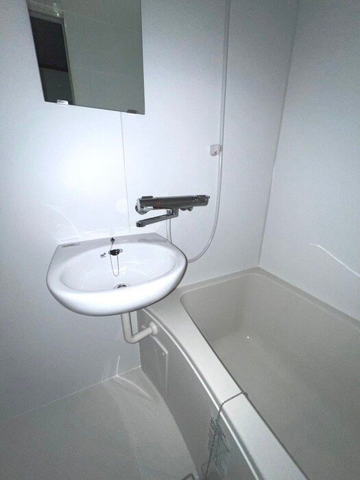 物件内観写真11　(洗面)