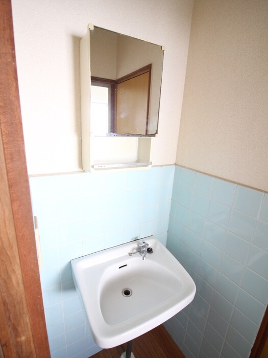 物件内観写真12　(洗面)