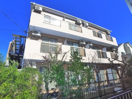 ハイツ・エスティアン外観写真