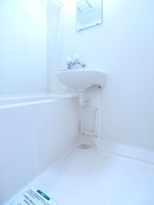 物件内観写真13　(バス／シャワールーム等)