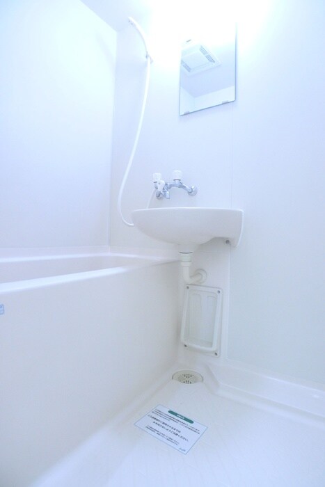 物件内観写真13　(バス／シャワールーム等)