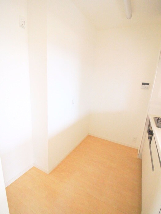 物件内観写真15　(内観写真)