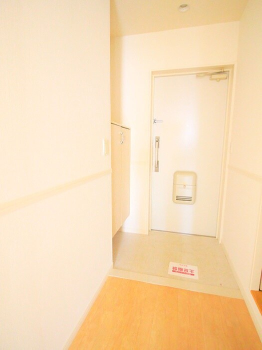 物件内観写真19　(廊下)