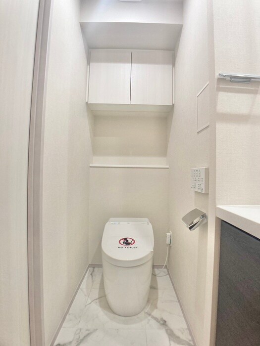 物件内観写真11　(トイレ)