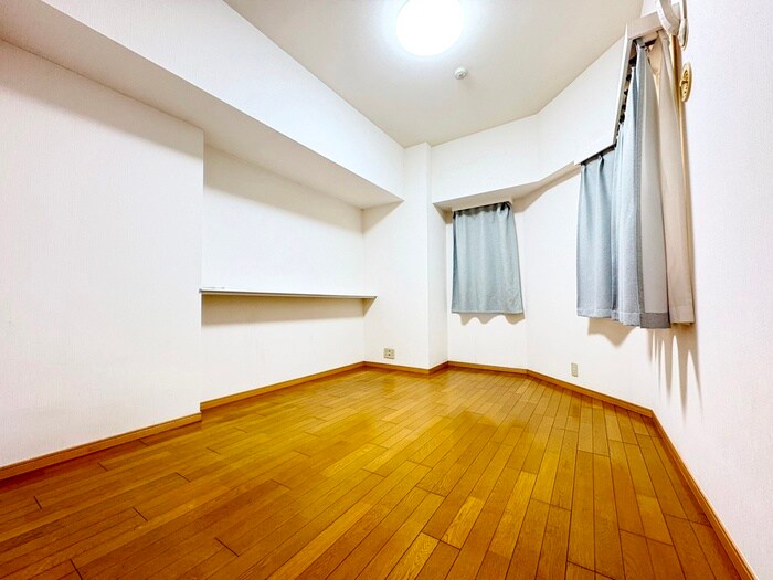 物件内観写真5　(居室)