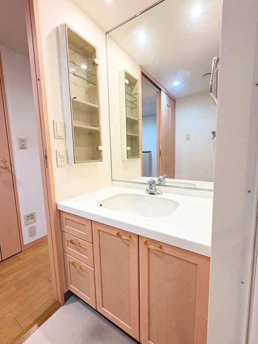 物件内観写真9　(収納)