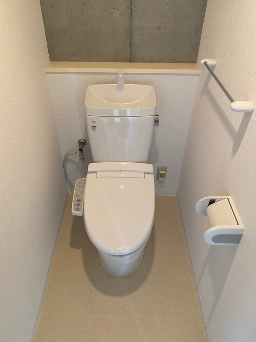 物件内観写真12　(トイレ)