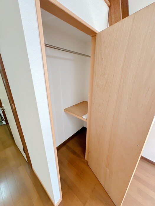 物件内観写真10　(収納)