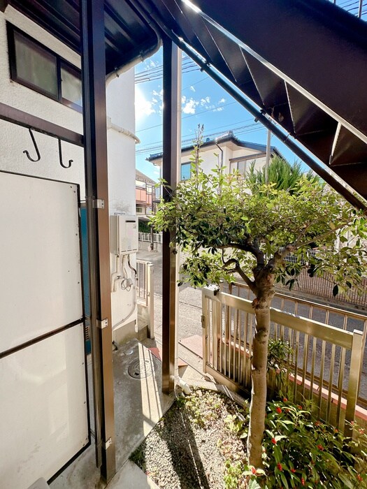 物件内観写真17　(室内からの展望)