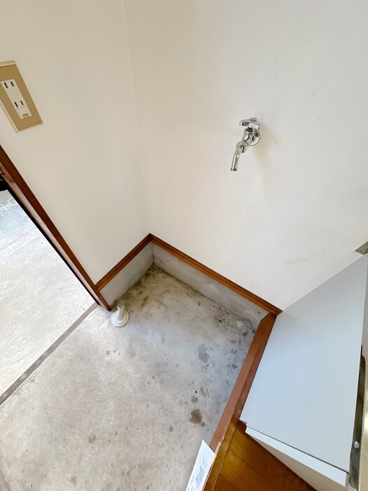 物件内観写真20　(洗濯機置場)