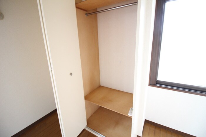 物件内観写真18　(収納)