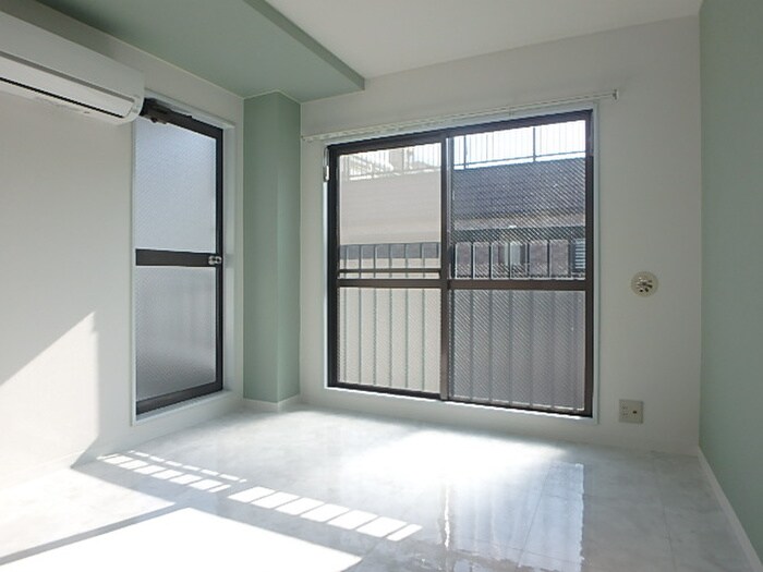 物件内観写真14　(居室)