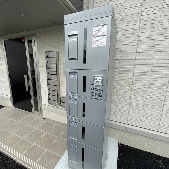 物件外観写真4　(建物設備)