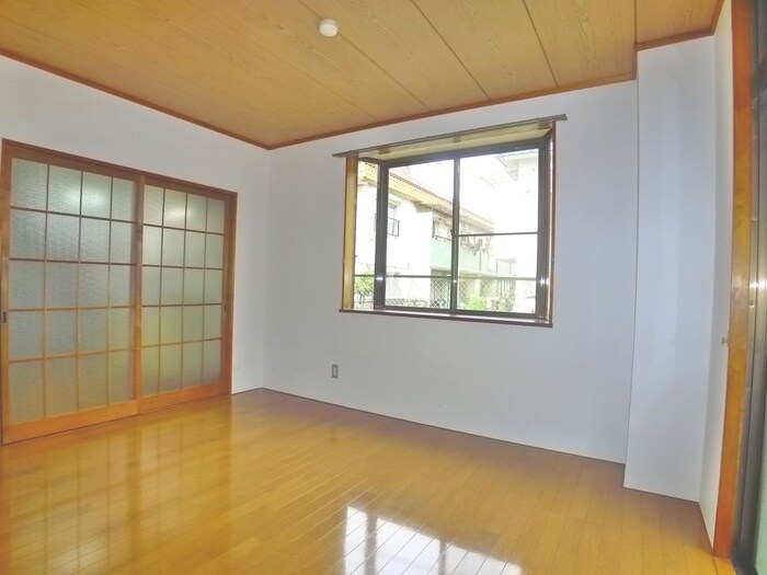 物件内観写真6　(居室)