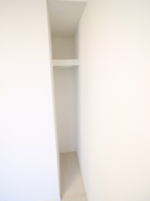 物件内観写真12　(収納)