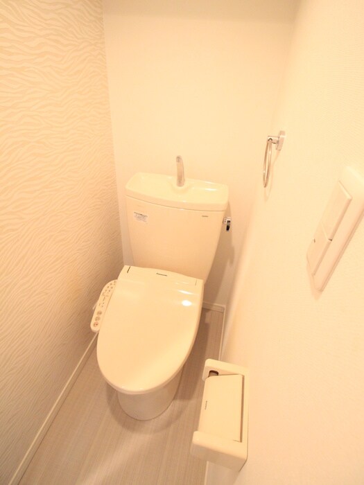 物件内観写真13　(トイレ)