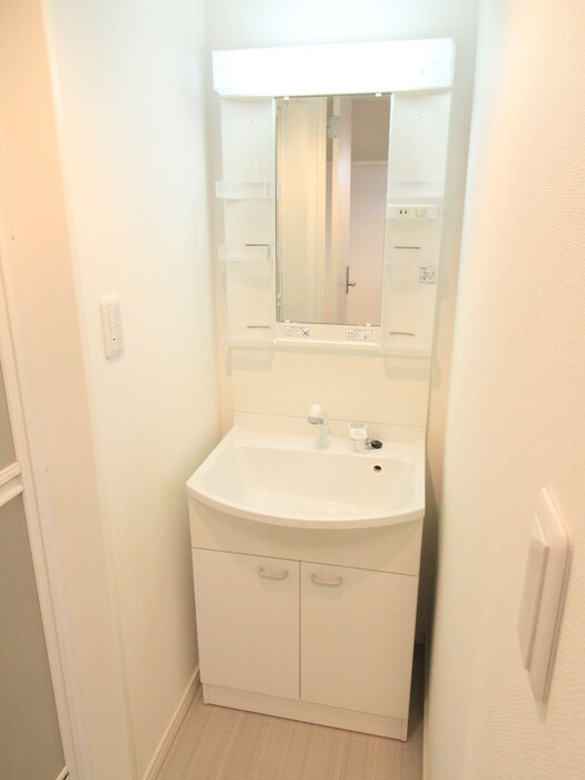 物件内観写真14　(洗面)