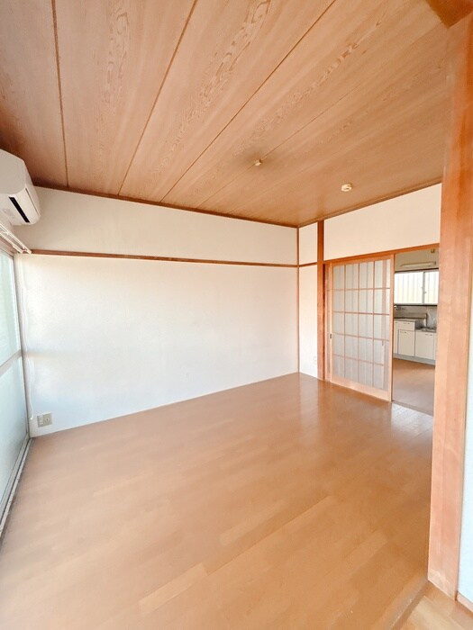 物件内観写真7　(居室)