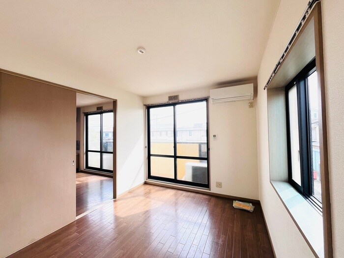 物件内観写真6　(居室)